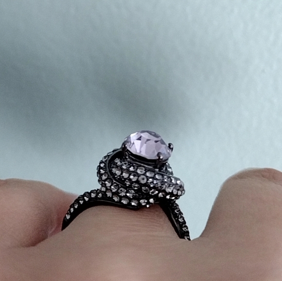 Women's Rhinestone Statement Cocktail Ring - Picture 9 of 13